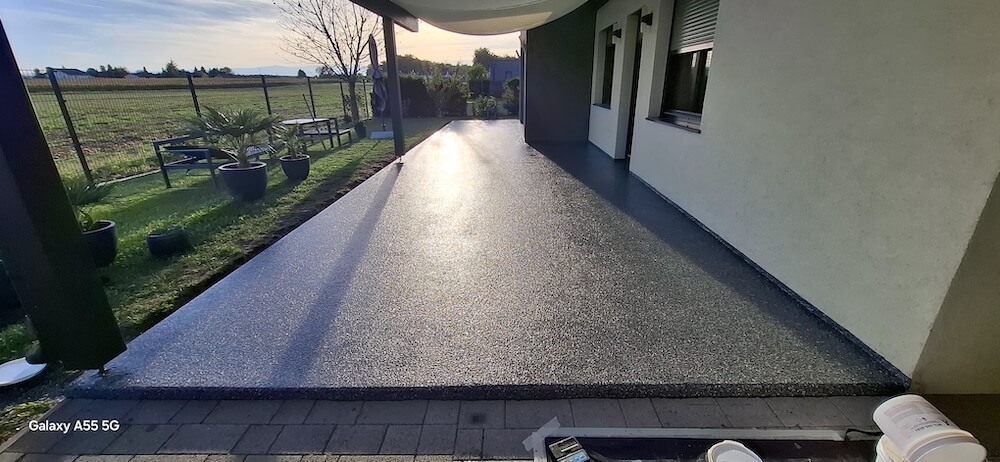 Außenbodenbeschichtung FULL FLACKE Cips 13