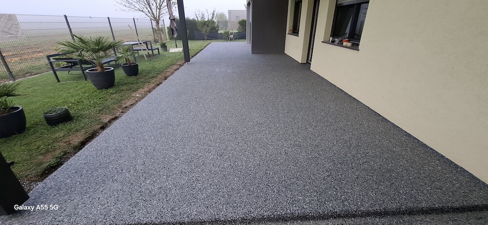 Außenbodenbeschichtung FULL FLACKE Cips 17