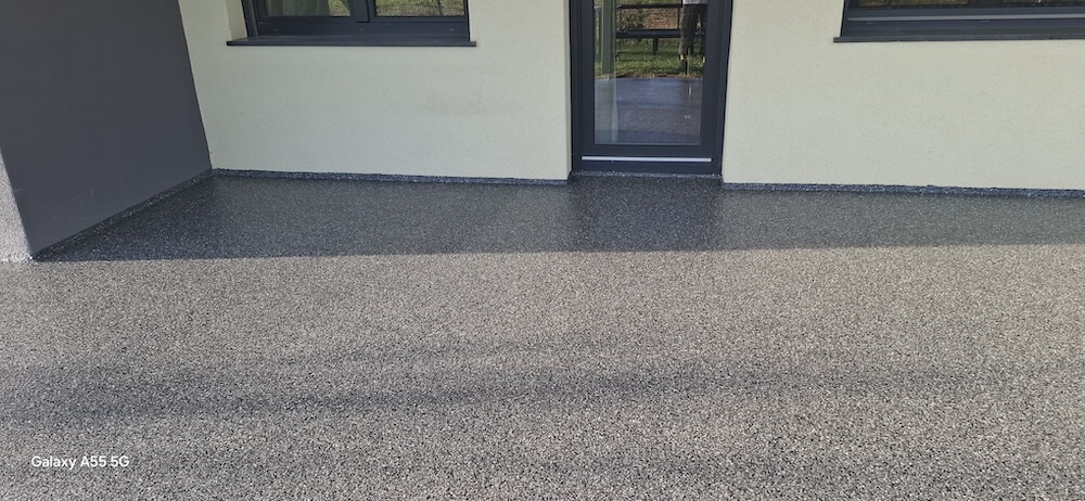 Außenbodenbeschichtung FULL FLACKE Cips 5