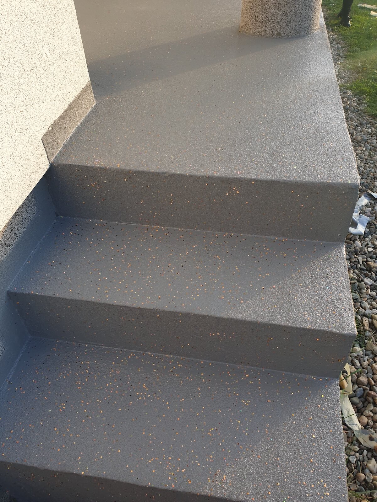 Bodenbeschichtung-Epoxidharz-20211009_174952