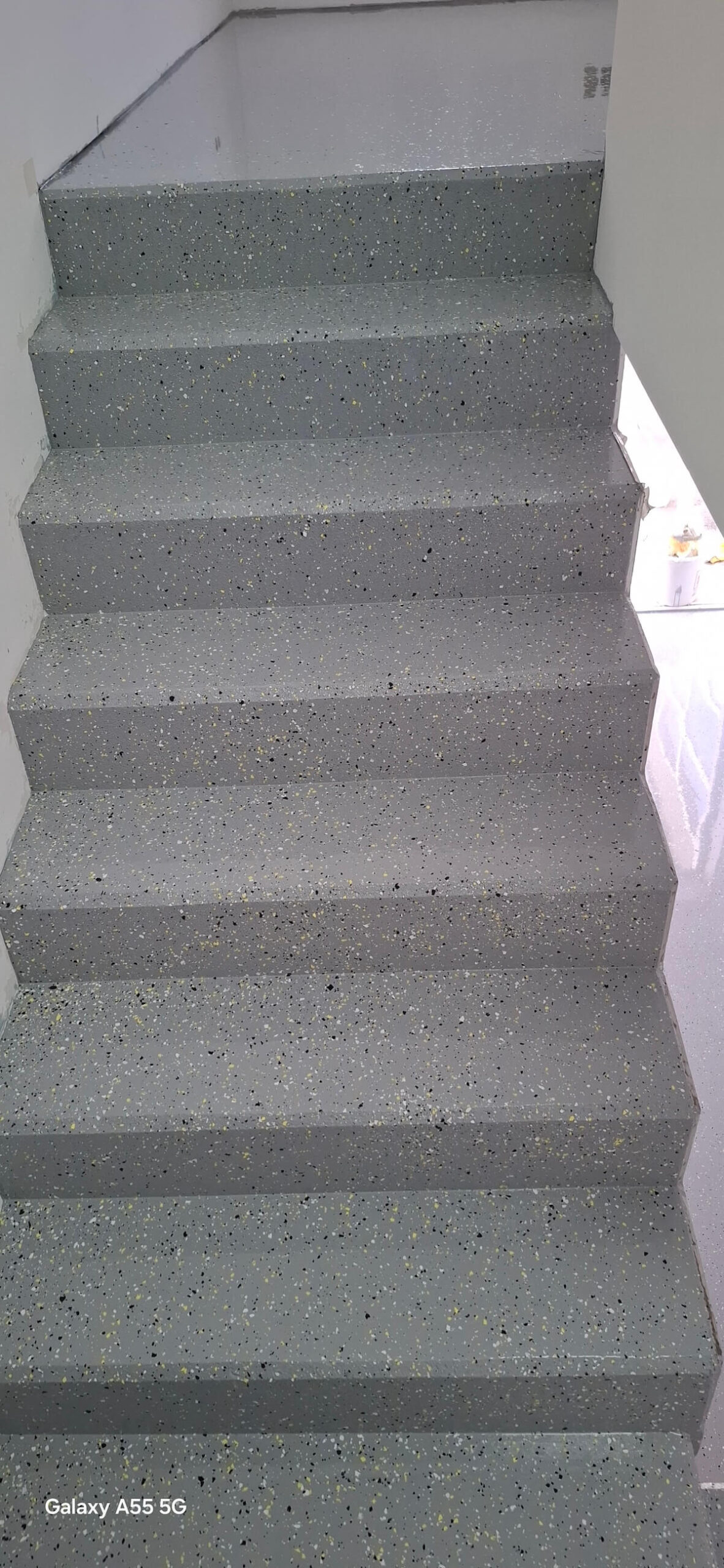 Bodenbeschichtung-Epoxidharz-20250613_195205