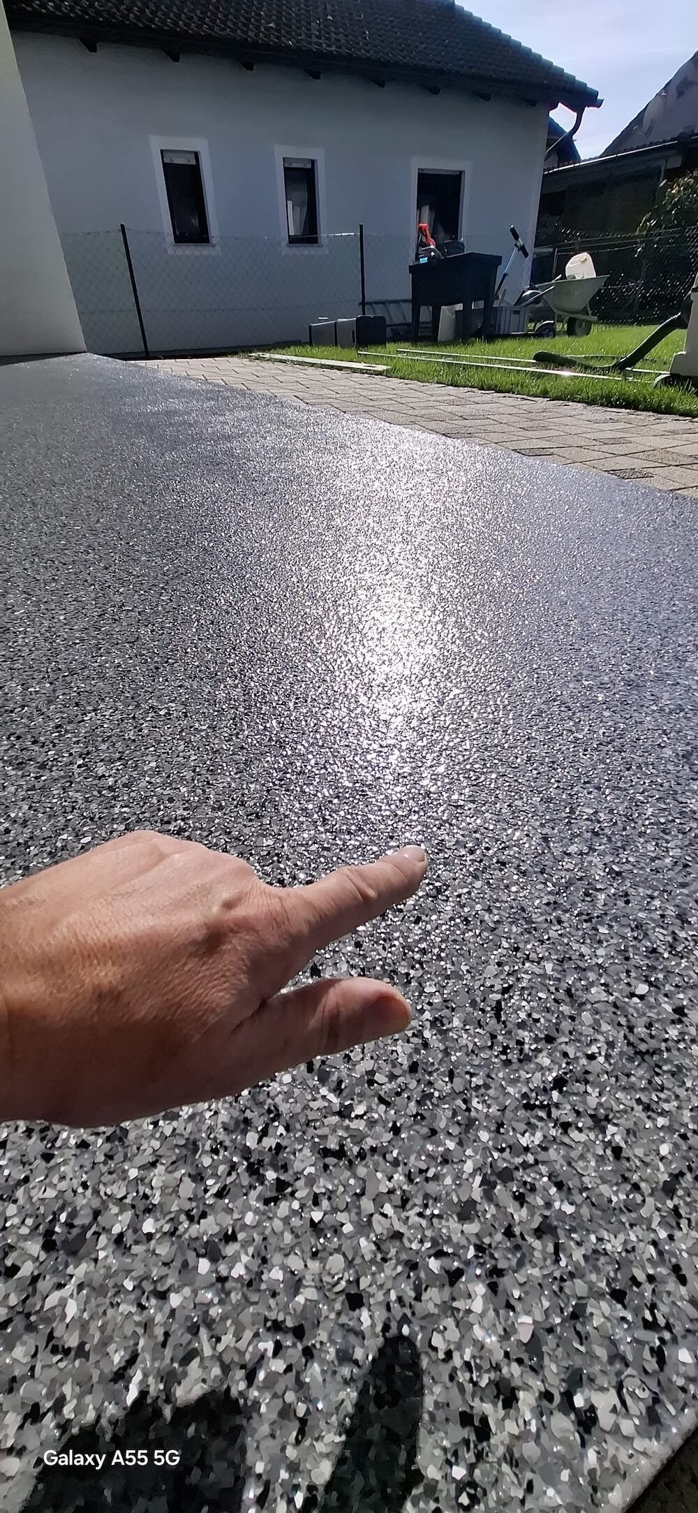 Terrassenbeschichtung FULL FLACKE Cips 2