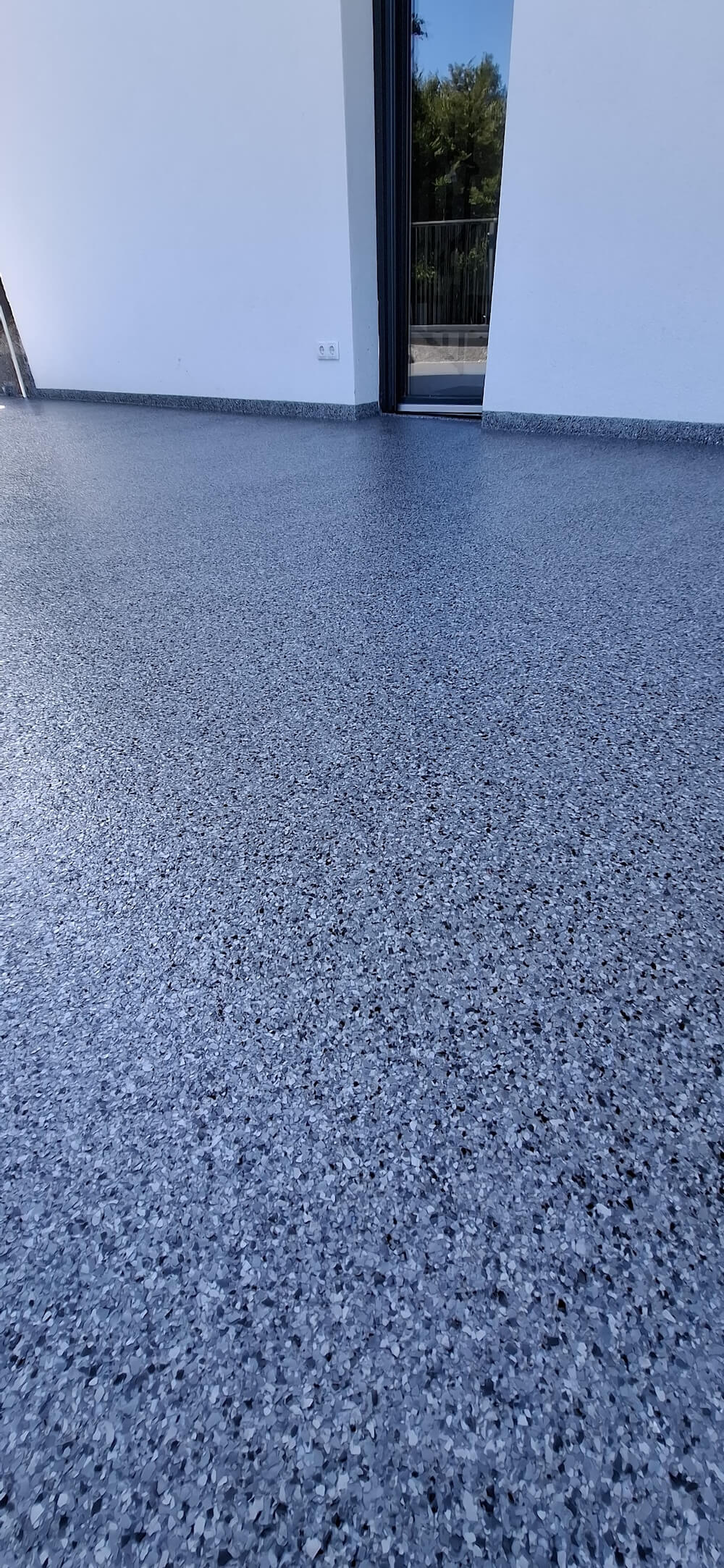 Terrassenbeschichtung FULL FLACKE Cips 26